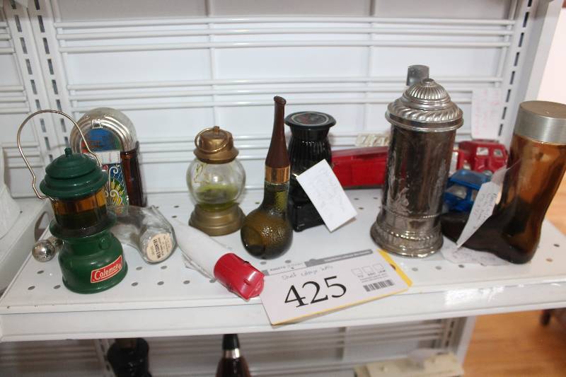 lot 425 image: Decorative Cologne Bottles