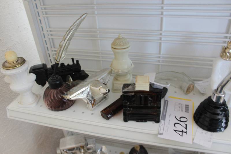 lot 426 image: Decorative Cologne Bottles