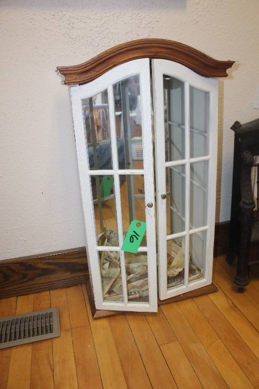 lot 511 image: Mirror Cabinet