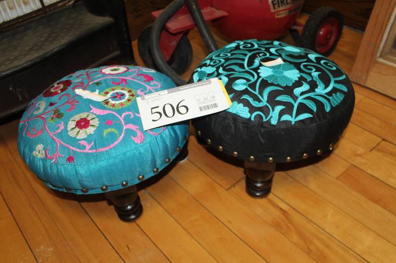 lot 506 image: Lot of (2) Blue Foot Stools