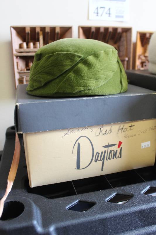 lot 525 image: Daytons Corona Gotham Green Womens Formal Felt Hat