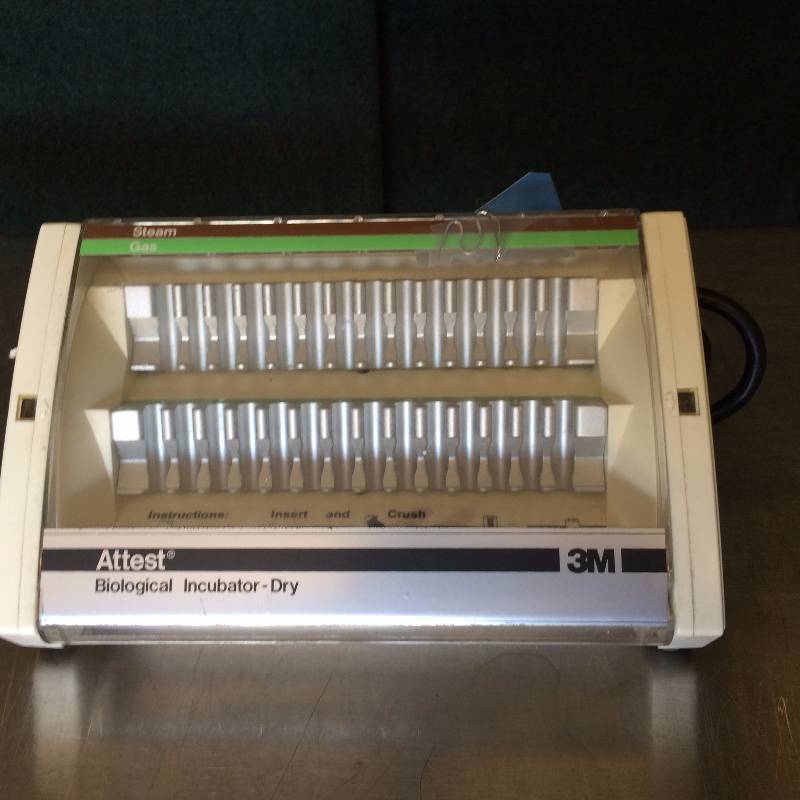 lot 56 image: 3M Attest Biological Incubator-Dry 300503