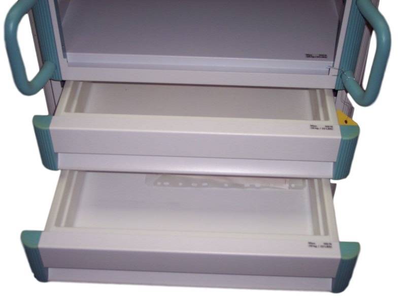 lot 19 image: Retails New $1200 Hewlett Packard M1324A Cart CM 2 Drawers Swivel Casters Home Stand Medical Media Monitor Crash Cart Excellent Condition
