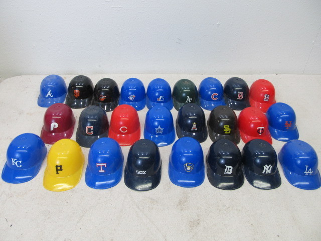 lot 10 image: Lot of Vintage Miniature Baseball Helmets