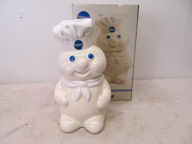 lot 12 image: Vintage PILLSBURY Cookie Jar wBox