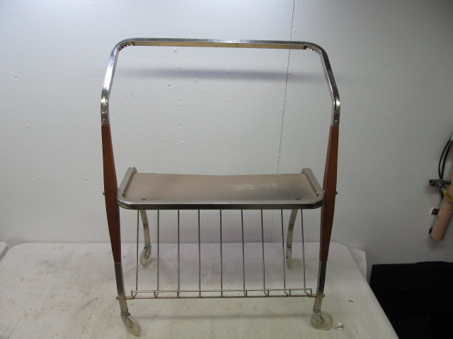 lot 25 image: Vintage Mid Century Rolling Utility Shelf