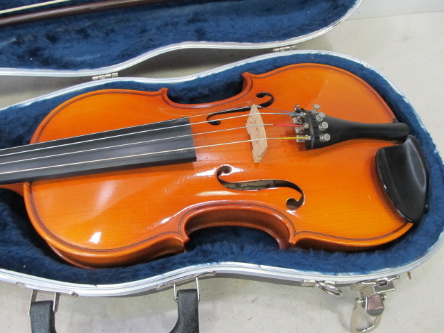 lot 7 image: NICE Vintage KNILLING 4K Violin wBow & Case