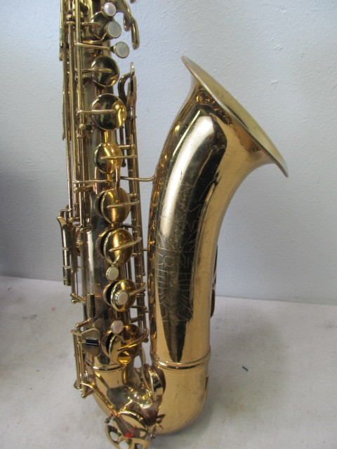 lot 8 image: Vintage CONN Tenor Saxophone