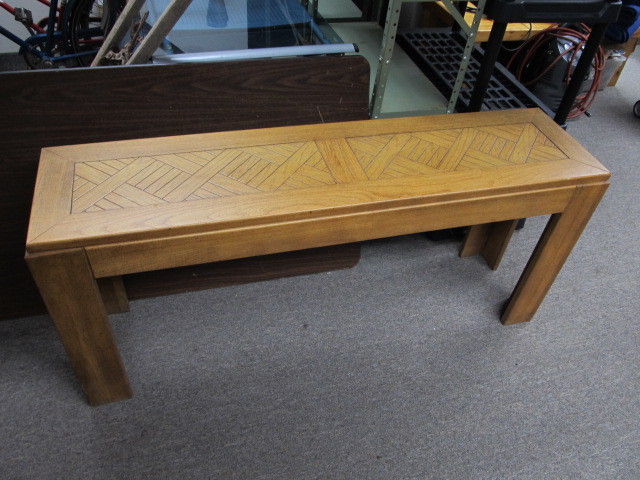 lot 54 image: Solid Wood Sofa Table