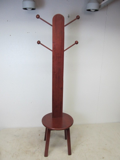 lot 107 image: Wooden Hall TreeValetHat Rack