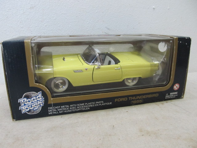 lot 139 image: Diecast 118 Road Tough Yellow 55 Ford Thunderbird