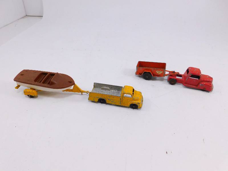 lot 50 image: Lot of Vintage Tootsie Toys