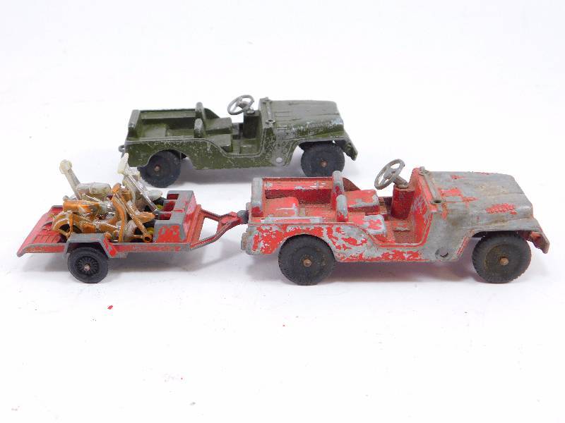 lot 51 image: Lot of Vintage Metal Tootsie Toys