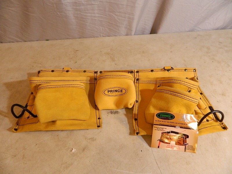 lot 37 image: New 11 Pocket Suede Leather Toolbelt