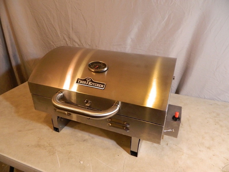 lot 40 image: New Thor Kitchen Stainless Tabletop Grill