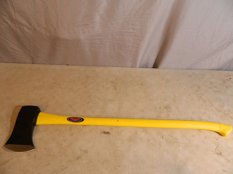 lot 44 image: New Axe