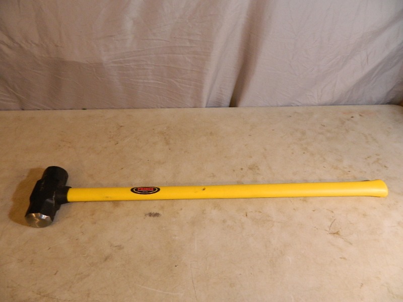 lot 46 image: New Sledgehammer