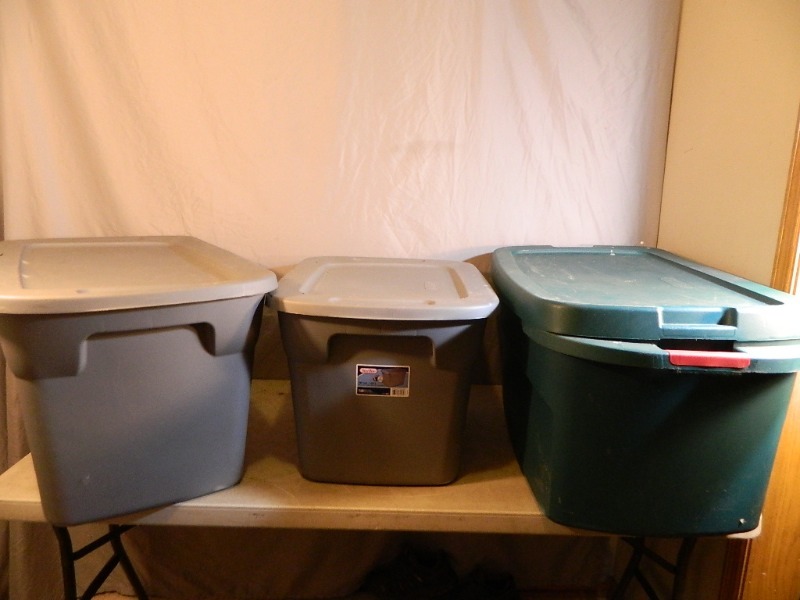 lot 82 image: 3 Totes with Lids