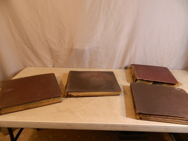 lot 89 image: 4 Old Albums FULL of Records