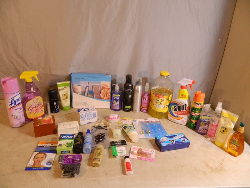lot 102 image: Personal and Household Items