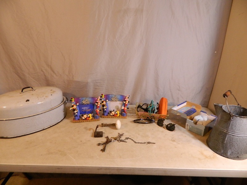 lot 106 image: Antique Keys and More