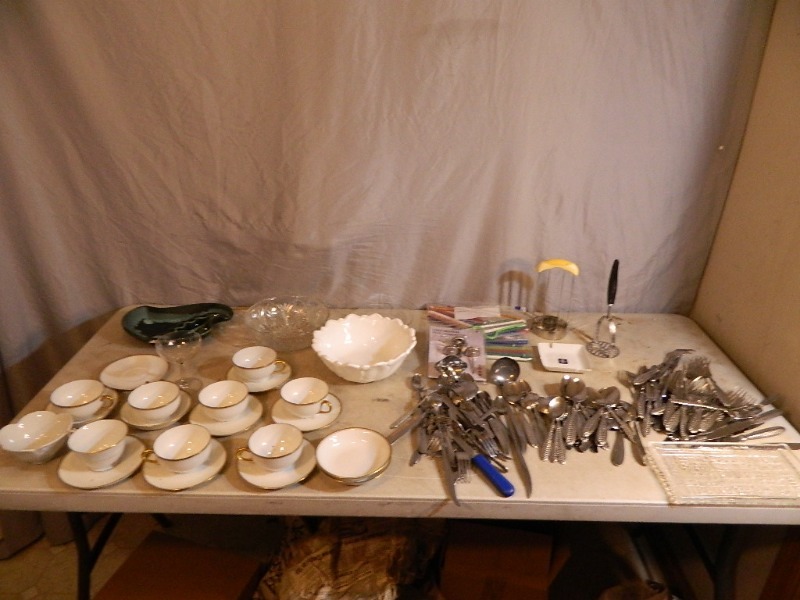 lot 149 image: Vintage Tea Cups, Silverware, and More