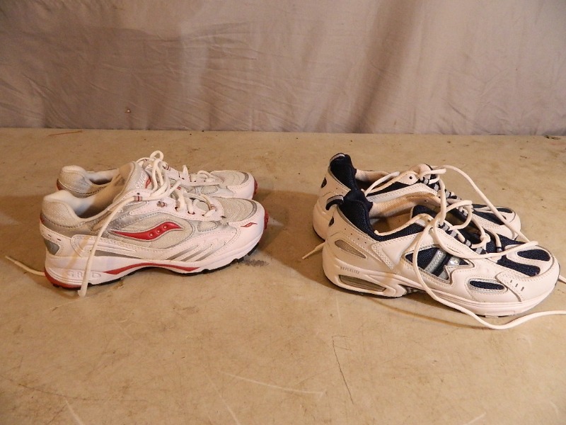 lot 154 image: 2 New Pairs of Tennis Shoes