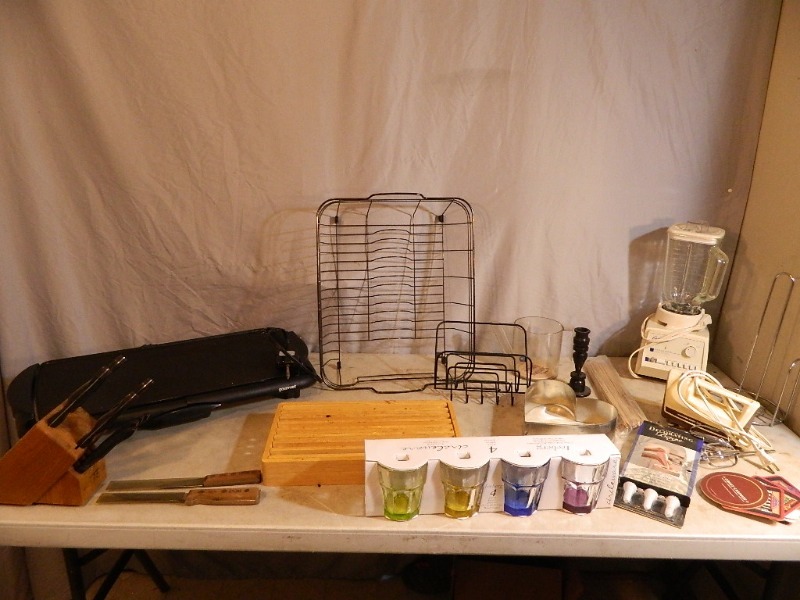 lot 166 image: Griddle, Blender, and More