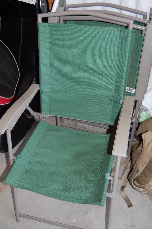 lot 62 image: Lawn Chairs