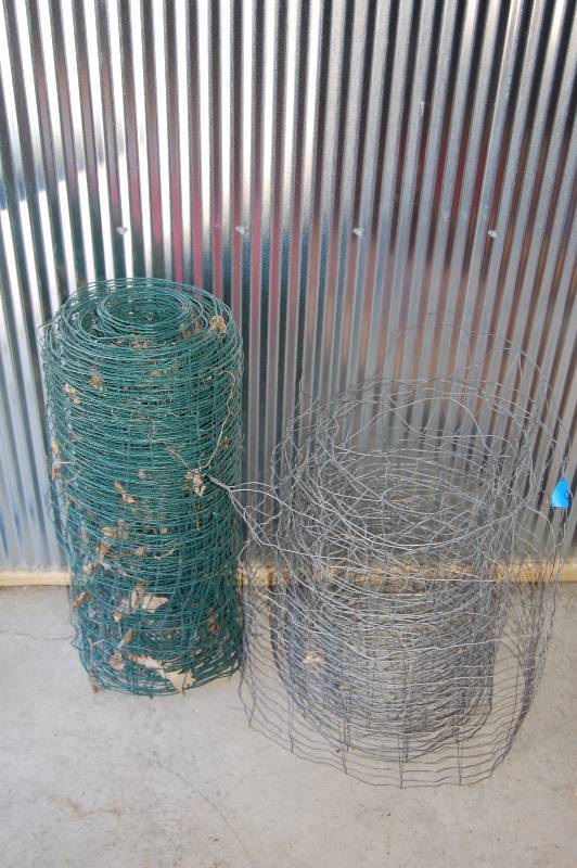 lot 71 image: Wire Fencing