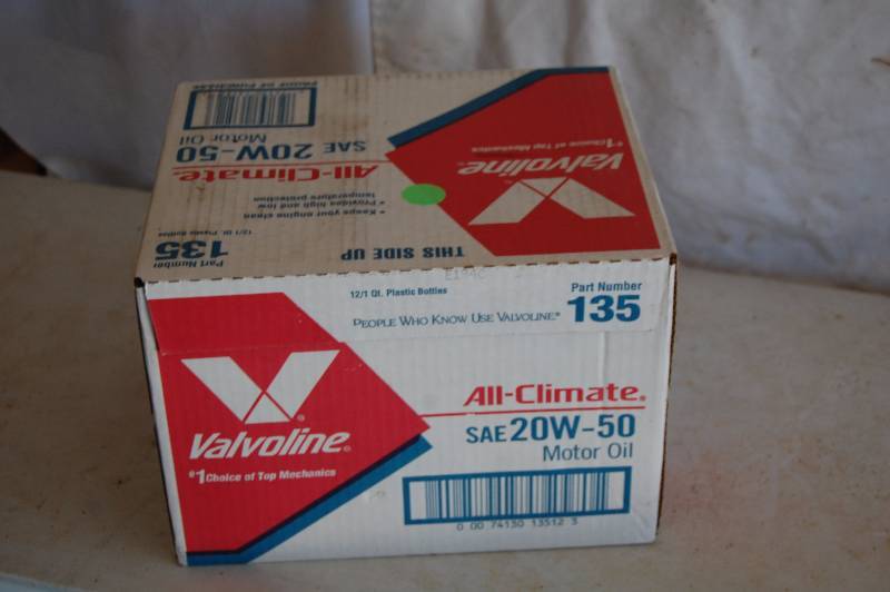 lot 86 image: Full Case of Motor Oil