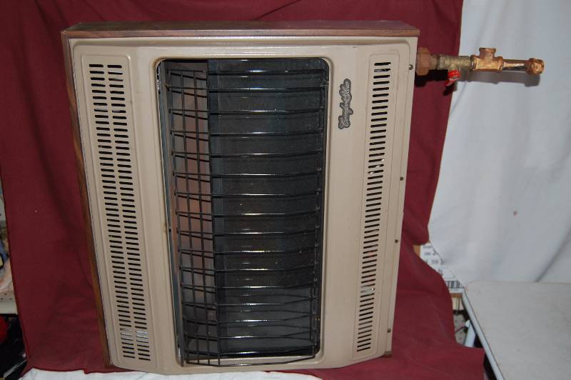 lot 119 image: Comfort Stow Natural Gas Heater