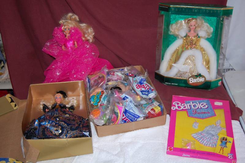 lot 130 image: Barbie Doll Collection