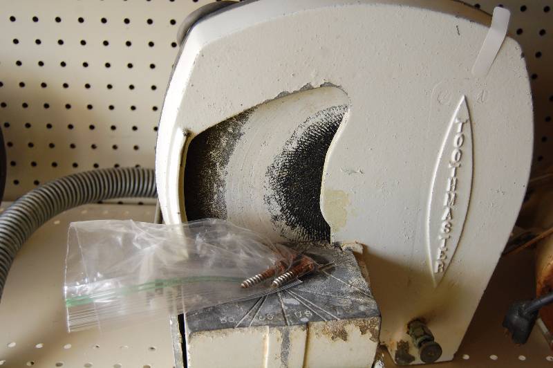 lot 210 image: Tool Master Grinding Wheel