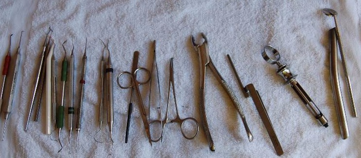 lot 233 image: Steel Dental Tools