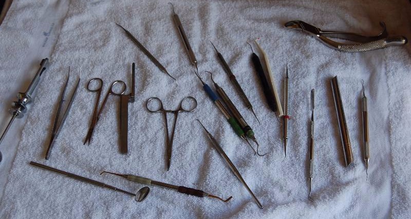 lot 243 image: Steel Dental Tools