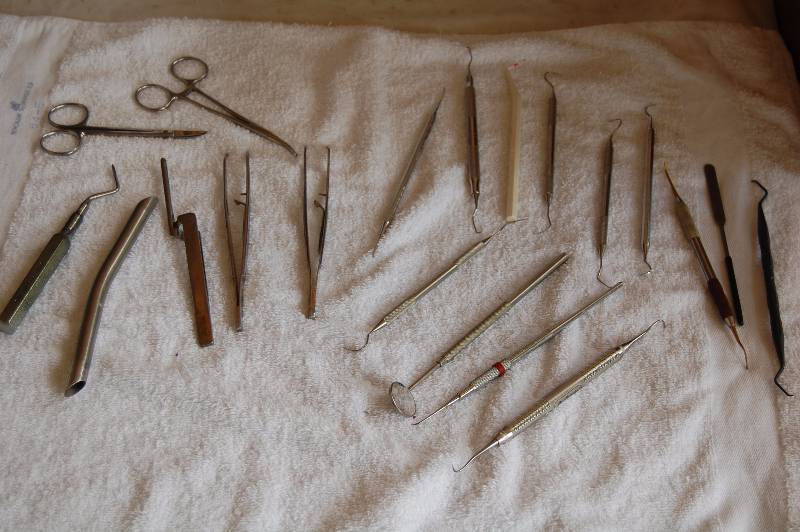 lot 249 image: Steel Dental Tools