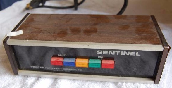 lot 264 image: Electric Dental Gas Control
