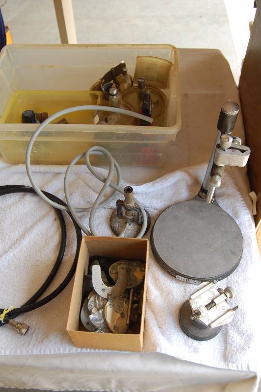 lot 276 image: Dental Equipment