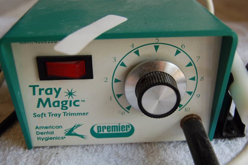 lot 281 image: Soft Tray Trimmer
