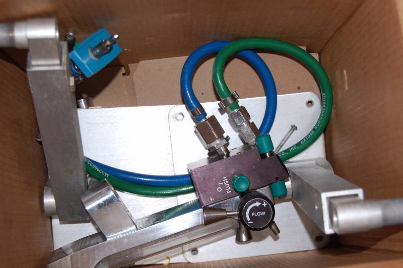 lot 287 image: Equipment and O2 Flush System
