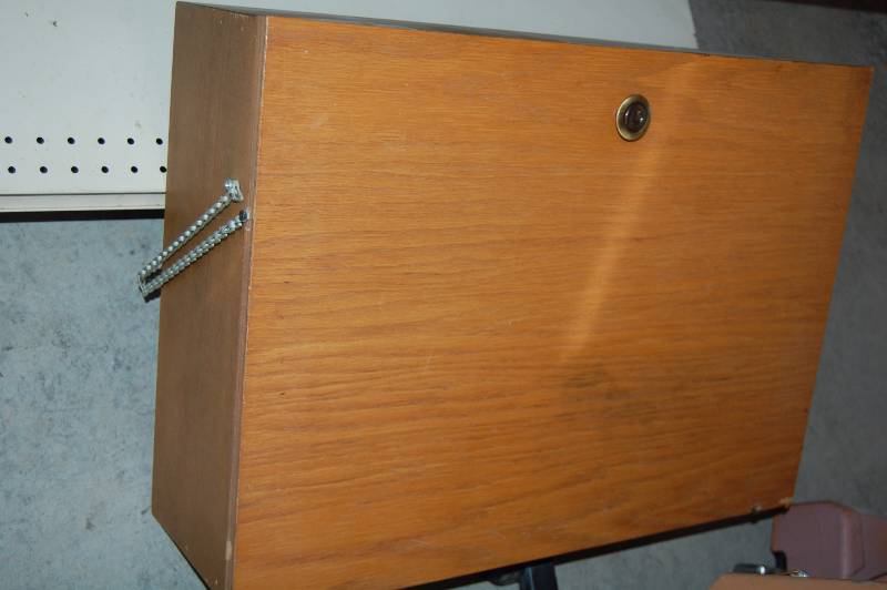 lot 295 image: Oak Tool Cabinet