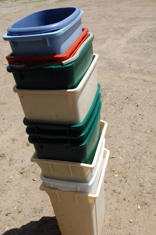 lot 297 image: Garbage Bins