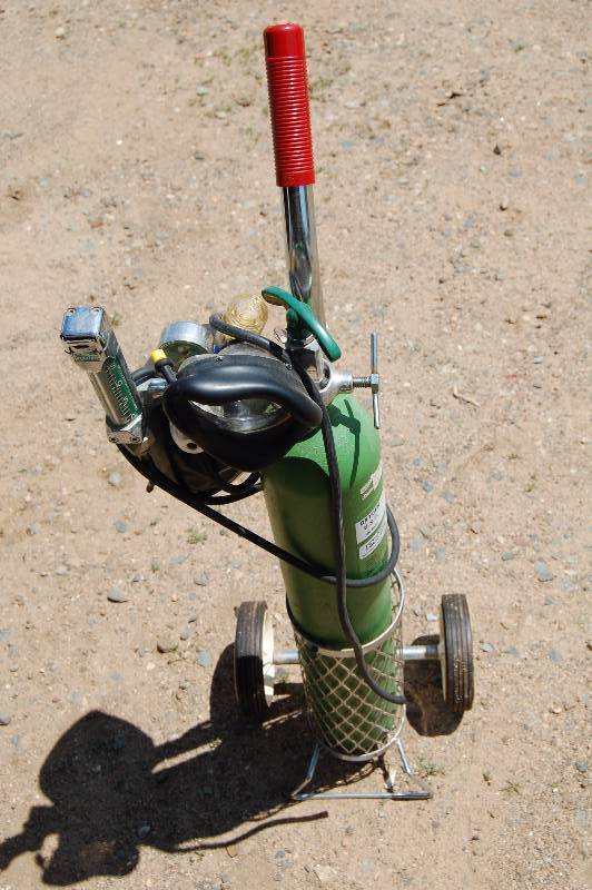 lot 298 image: O2 Tank with Cart