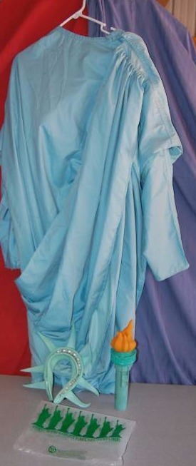 lot 328 image: Statue Of Liberty Costume