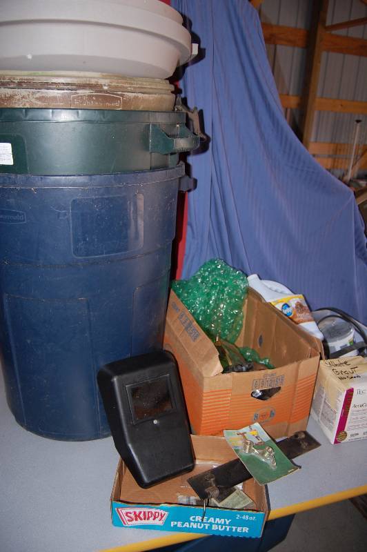 lot 335 image: Large Trash Cans and More