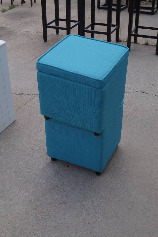 2 Cloth Stools