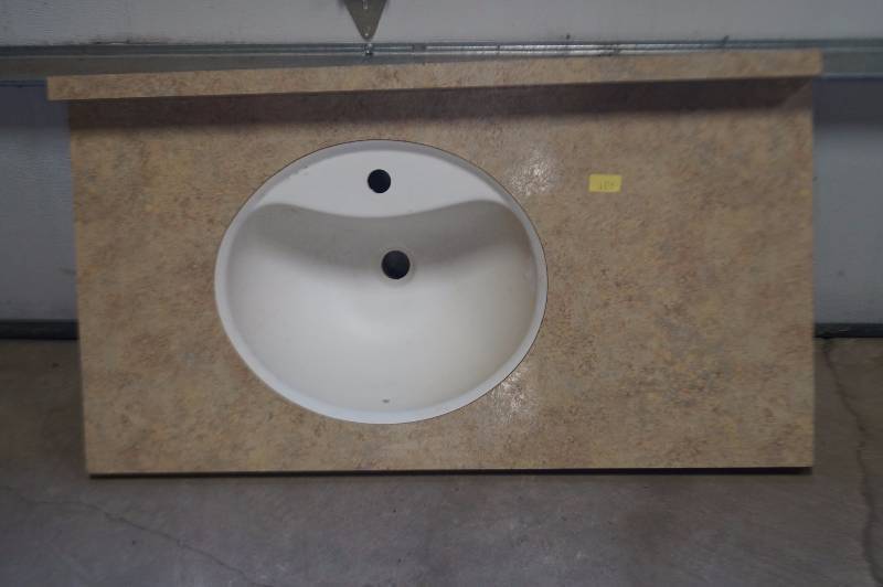 Vanity Countertop & Sink
