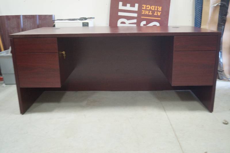 Office Desk