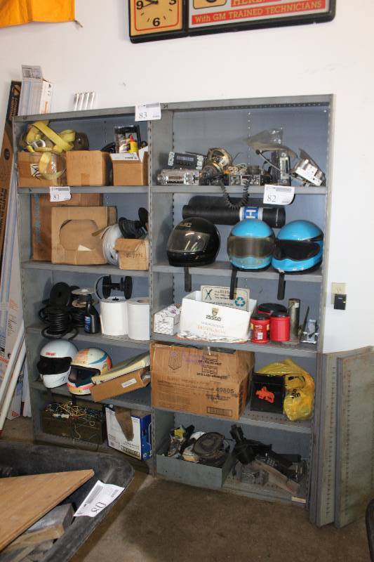 lot 83 image: Shelf Unit